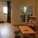 Wheatlands Lodge Hotel