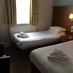 Wheatlands Lodge Hotel