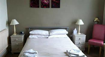 Wheatlands 3* York